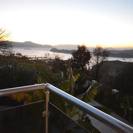 Villa Sunsets *