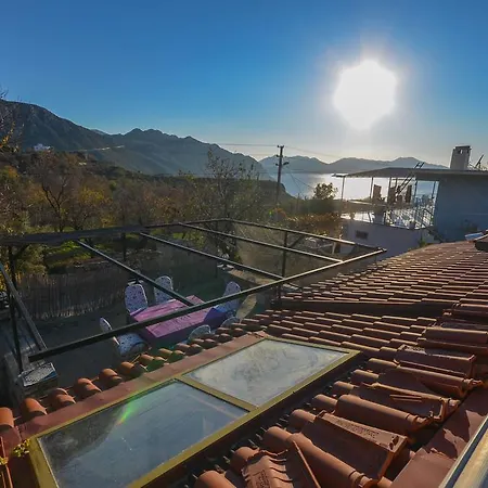 Sunsets Villa *